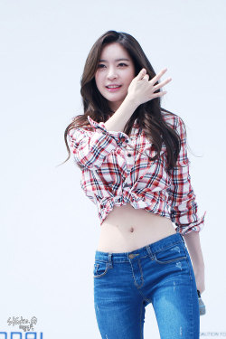 Koreangirlshd:  Girl Group Dal Shabet’s Ah Young At Run For Safety Marathon After-Show