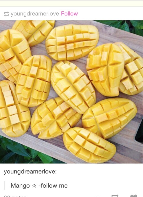 undereyelouisvuittons: This is my new favourite post it’s a picture of mangos and the caption 