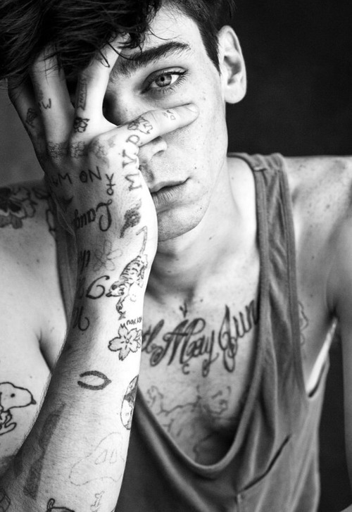 male-affection:  male-affectionn:click here!