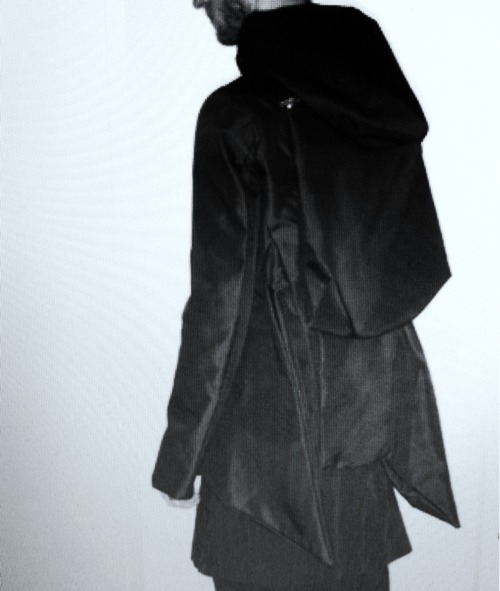 blvckpvssy:  rxgxc:  meekiyelvvoh: From Rick Owens A/W 2009   rxgxc   For fashion follow Blvckpvssy.