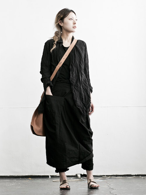 CLOTH :  ATELIER SUPPAN BAG :  tagliovivo SHOES :  DIMISSIANOS&amp;MILLER