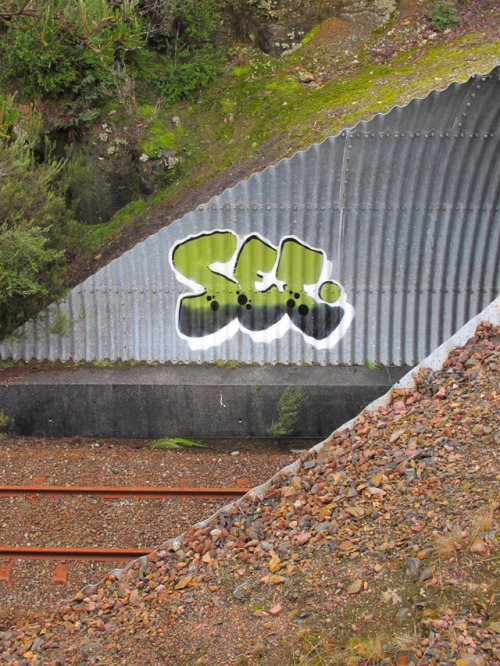 spraybeast:  SET ONE x SPRAY BEASTSet comes with power letter’s, Schemes Dondi would be proud of, inventive and original use of spots and all round spraying FinenessCheck the site for the full feature: spraybeast.com/set1st-x-spray-beast