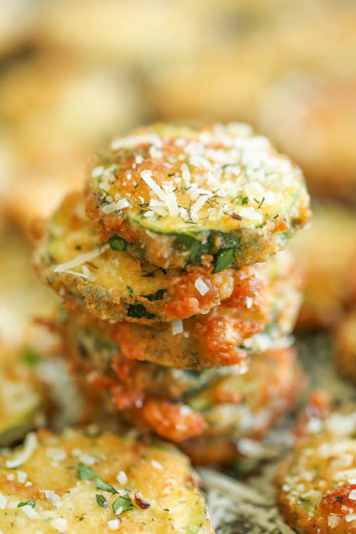 do-not-touch-my-food:Baked Zucchini Ranch Parmesan Chips