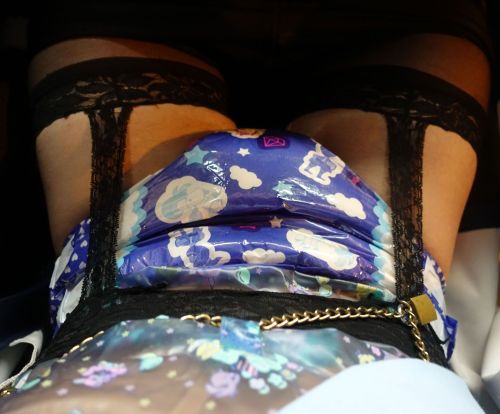 nightwalk in locked diapers, shiny leggins and just a short sissy sweater