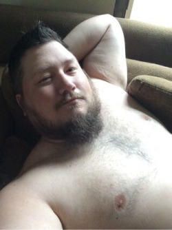 fuzzymark:  Happy Memorial Day! I’m getting so close to 1,000 followers on here. I feel like I should post something special as a thank you. Any requests? ;-) 
