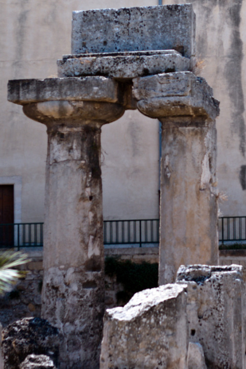 Remains of the Temple of Apollo at Syracuse, Sicily.This Greek temple dates to about 590-580 BC, and