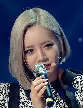 actressjinah: Hyeri | 140208 YHY’s Sketchbook