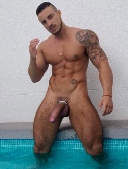 jockguybttm:  ASK ME ANYTHING  (click here I’ll answer)Over 52,000 posts.Thanks to over 19,500 followers!