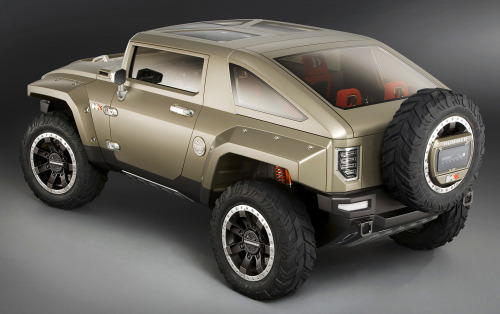 Hummer HX Concept, 2008. A prototype for a Jeep Wrangler-sized hummer powered by a 3.6 litre V6. The