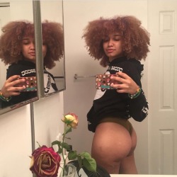 bootysweatt:  Natural booty&gt;&gt;&gt;&gt;&gt;&gt;