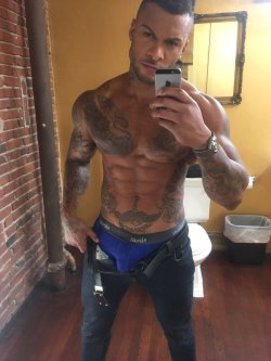 hotfamousmen:  David McIntosh