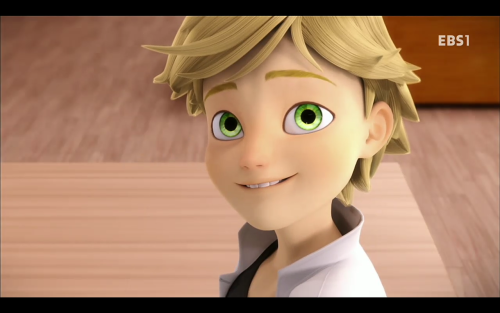 addicted2reading:  Collecting pics of the bae like 