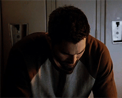 carpbiker:  AU: in which there’s no dream, and derek makes a valiant effort to