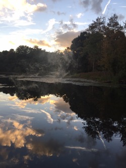 psychedelic-freak-out:  Smoke on the water