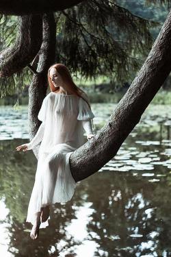 mycelticheart:Alexandra Bochkareva Photography  