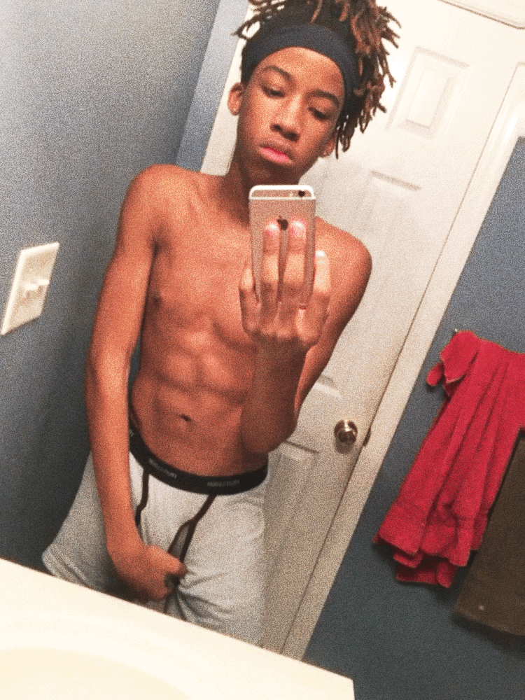 originalmuhfkr:  originalmuhfkr:  😛repost for me  😛
