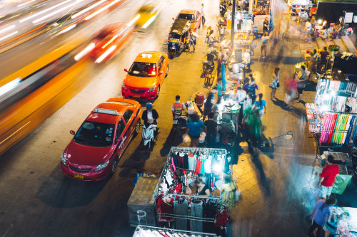 danfreemanphoto: To me, this summarised the city night life of Bangkok in one shot. 