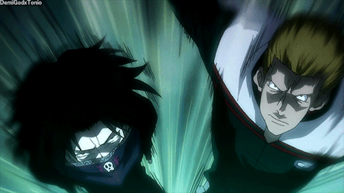 demigodxtonio:Feitan and Phinks running at you is probably the scariest thing ever.