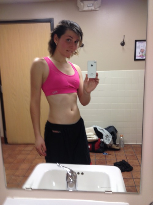 korinnerw:  I work hard for my body so I like to show it off! 