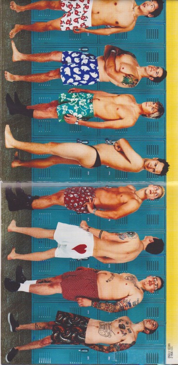 fuckblink182:  slightly-serious:  Blink-182 Enema of the State Booklet  I have this on my wall and it was really difficult to explain to my dad why a bunch of half naked men were on my wall 