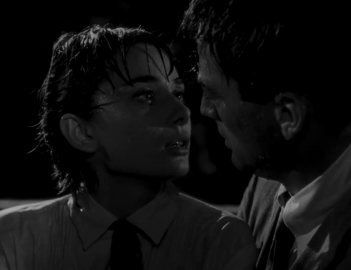 hollywood-vintageita:Gregory Peck and Audrey Hepburn in Roman Holiday byWilliam Wyler - 1953