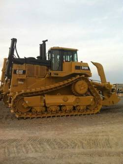 rollerman1:  Fresh Cat D10R waiting on it’s dozer blade. 