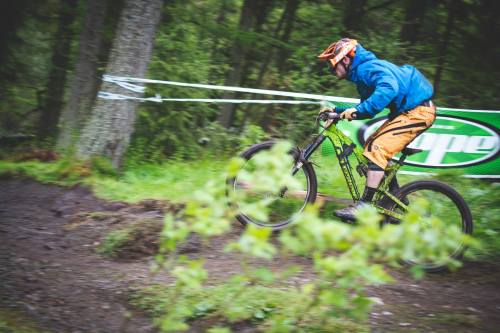 thebikingsquirrel: Aiken Collinge a friend of Fraser, a mate of a mate as it were, flying down Stage