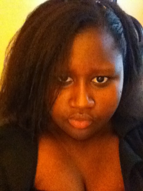 lolfunnykpop:  Me and my crappy camera lol