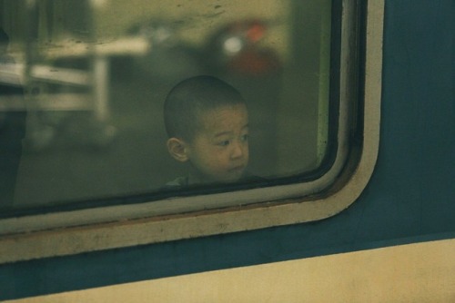 mocdieptu: “Mẹ bảo, có hai thứ mà đời người không được bỏ lỡ. Một là