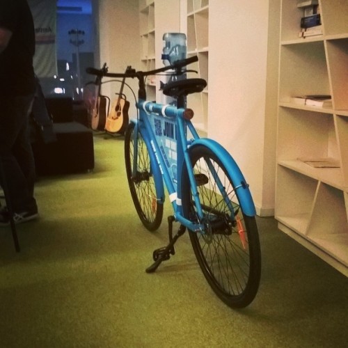 vanmooffans: #Levi9 #Vanmoof #Bicycle by instabilinac ift.tt/1U9vyiv