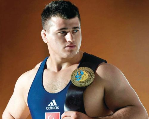 funwithferris:  Rıza Kayaalp Nationality: Turkish Born: October 10, 1989 (age 24)Heig