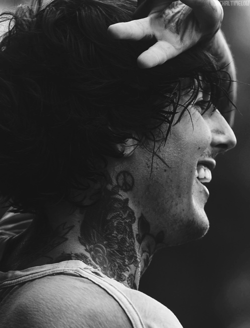 o-h-f-u-c-k-i-t:  ✞ 