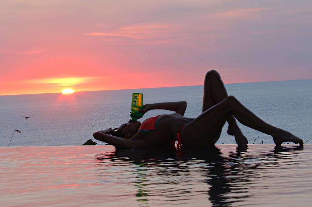 Sundown snack. Thank you @matefitme for the replenishment. | 📷- @scottrudmann
