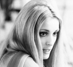  Sharon Tate in 12+1 (1969) 