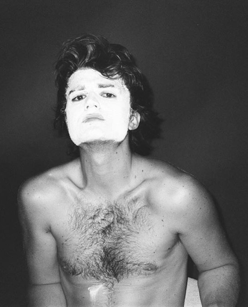 mynewplaidpants2: Joe Keery photographed by girlfriend actress Maika Monroe