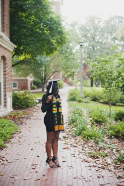 nessanotarized:  Shout out to all the black queens on BLACK OUT DAY !  👑