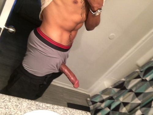 brodickhung:  LOL DICK DICKDICK
