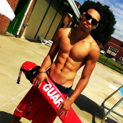 youtastemyaura:  HE COULD BE MY LIFE-GUARD ANYDAY. 