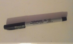 llamaslovedan:  lameborghini:  this pen will