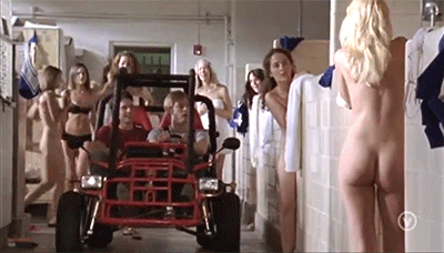 girlsinshowers:  gifs of Bo and Duke ride their buggy though the girls locker room