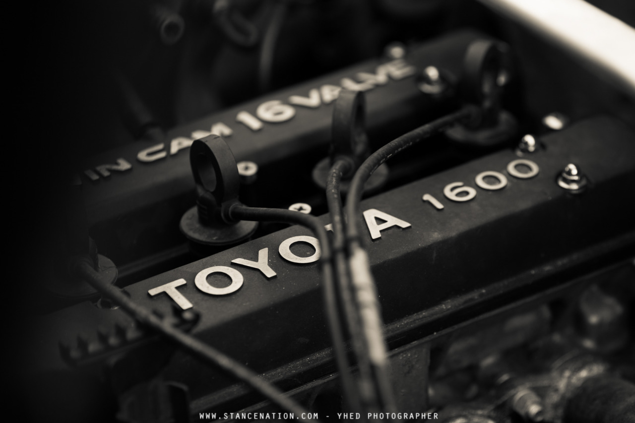 upyourexhaust:  OLDER IS BETTER // REMAKING THE CLASSIC 2002. Photos By: Yhed Photographer