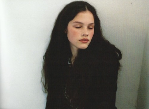 vodis:  Lonneke Engel by Juergen Teller for Jigsaw FW95  