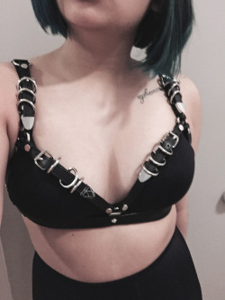 creepyyeha:  clarryvu:  Will probably delete later, but I’m just trying to feel better about myself in this bra frame. So idk here are my boobs.  Beautiful!