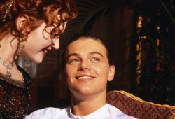 1-7-9-4:  90s-leo:   Kate Winslet and Leonardo DiCaprio on the set of Titanic (1997)  cutest  omg