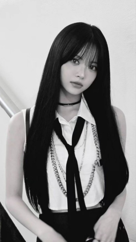 Eunchae ( Le Sserafim)