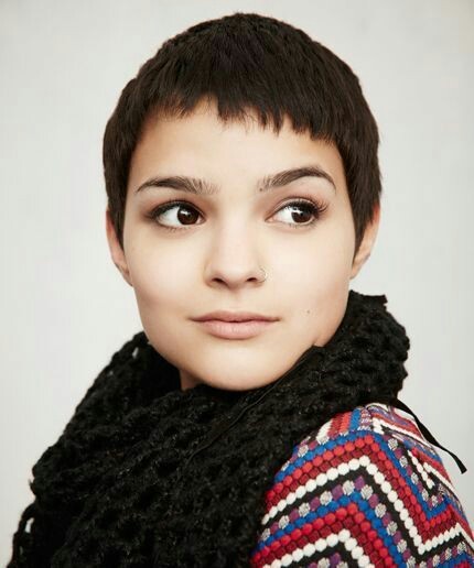 thefingerfuckingfemalefury:  wakandausbeautiful2016sept:  September 18th   Brianna Hildebrand   New face in 2016.  She played Teenaged Negasonic Warhead in the Deadpool movie.  She’s an adorable out lesbian with a girlfriend and I NEED for her character