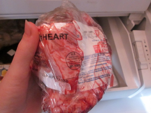 somethingpointy:  somethingpointy:  somethingpointy:   GUYS THERE IS A HEART IN MY FRIDGE, I WENT TO GO LOOK FOR SOMETHING TO SNACK ON AND I FIND A FUCKING HEART SARAN WRAPPED AND SITTING ON THE SHELF! WHY IS THERE A FUCKING HEART IN MY FRIDGE?????? 