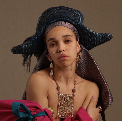 Ladies & Theys....., Fka Twigs.