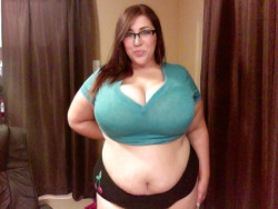 bbwmellie:Click here to fuck a local BBW.