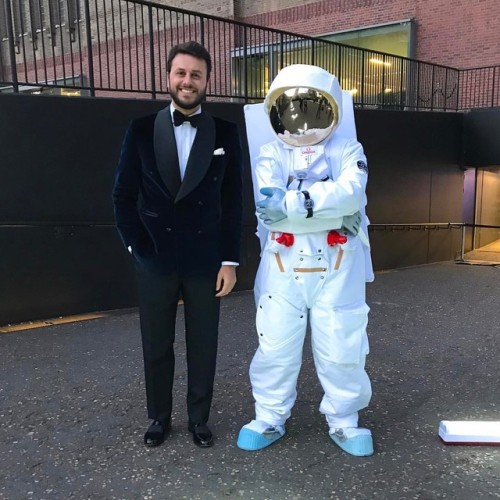 @omega Gala Dinner#speedmaster #60thanniversary #tatemodern #omega #tuxedo #blacktie (presso Tate 